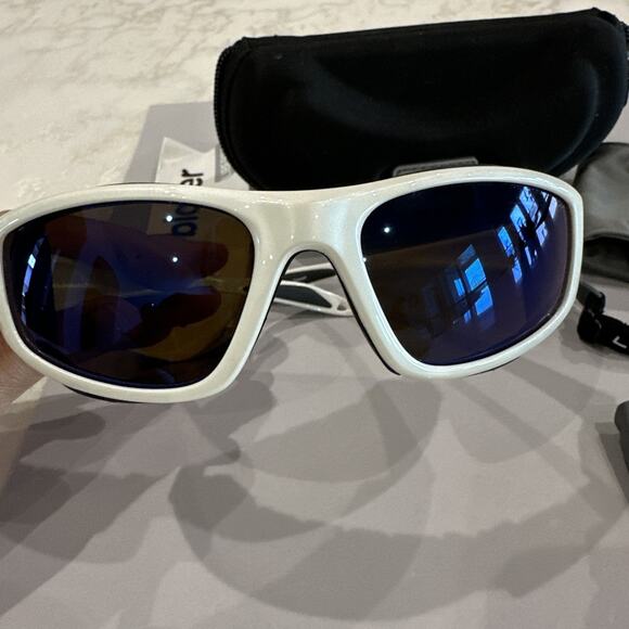 Liberty Sport SNOWBLAZER Wrap Sunglasses Pearl Frame W/ Brown Lenses W/Case - Picture 2 of 6